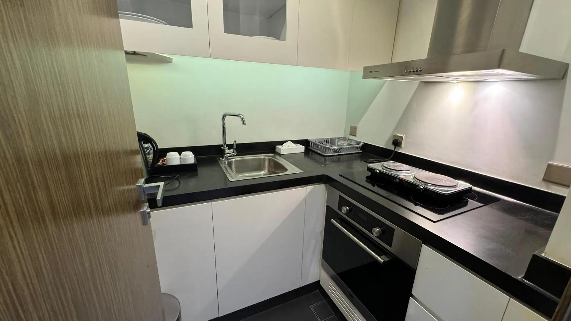 Damac Towers Olaya By Selsal Hotel Riyadh 4*,